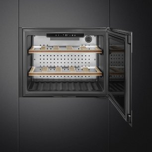 Встраиваемый винный холодильник Smeg CVI320XE фото 3 в Новосибирске