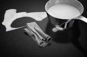 Варочная панель со встроенной вытяжкой AEG TH84CC23CZ фото 4 в Новосибирске