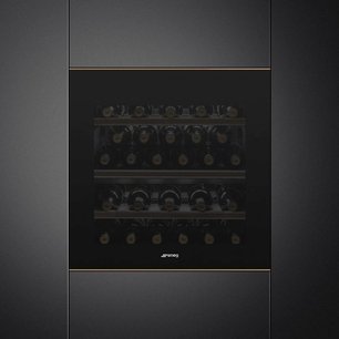 Встраиваемый холодильный шкаф для вина Smeg CVI629NR3 фото в Новосибирске