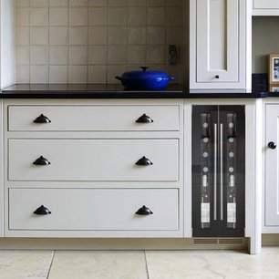 Винный шкаф Dunavox DAU-9.22B фото 3 в Новосибирске