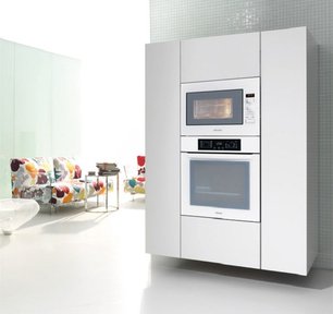 Микроволновая печь Миле M 8160-2 W фото 3 в Новосибирске Микроволновая печь Miele M 8160-2 W фото 3 в Новосибирске