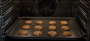 Духовой шкаф Electrolux EZB52430AX фото 4 в Новосибирске