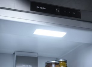 Встраиваемый холодильник Миле K 7747 C фото 3 в Новосибирске Встраиваемый холодильник Miele K 7747 C фото 3 в Новосибирске