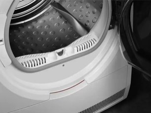 Сушильная машина АЕГ TR958M6CE фото 4 в Новосибирске Сушильная машина AEG TR958M6CE фото 4 в Новосибирске