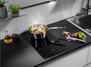 Варочная панель АЕГ IKB32300CB фото 3 в Новосибирске Варочная панель AEG IKB32300CB фото 3 в Новосибирске