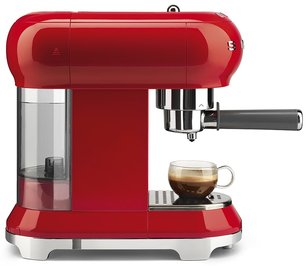 Кофемашина Smeg ECF01RDEU фото 3 в Новосибирске
