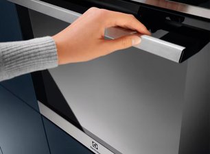 Духовой шкаф Электролюкс EOF5H50BX фото 3 в Новосибирске Духовой шкаф Electrolux EOF5H50BX фото 3 в Новосибирске
