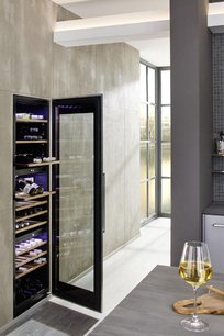 Встраиваемый холодильник для вина Kuppersbusch FWK 8850.0 S фото 2 в Новосибирске