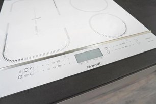 Индукционная варочная панель Брандт BPI164HSW фото 3 в Новосибирске Индукционная варочная панель Brandt BPI164HSW фото 3 в Новосибирске