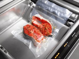 Вакуумный упаковщик Miele EVS6114 CLST фото 2 в Новосибирске