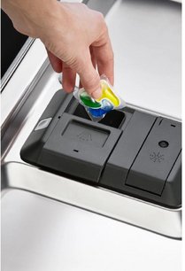 Встраиваемая посудомоечная машина Электролюкс KESC7300L фото 4 в Новосибирске Встраиваемая посудомоечная машина Electrolux KESC7300L фото 4 в Новосибирске