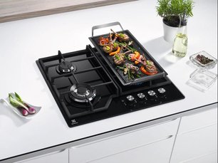 Варочная панель Электролюкс GPE363YK фото 2 в Новосибирске Варочная панель Electrolux GPE363YK фото 2 в Новосибирске