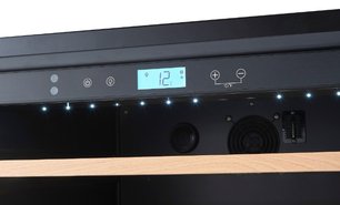 Встраиваемый под столешницу винный шкаф Селлар Приват CP051-1TBH фото 2 в Новосибирске Встраиваемый под столешницу винный шкаф CellarPrivate CP051-1TBH фото 2 в Новосибирске