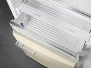 Холодильник Смег FAB38RCR фото 2 в Новосибирске Холодильник Smeg FAB38RCR фото 2 в Новосибирске