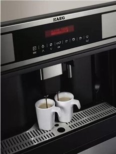 Кофемашина AEG PE4521M фото 2 в Новосибирске