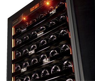 Монотемпературный винный шкаф EuroCave V-REVEL-L R-400012-L2B фото 4 в Новосибирске