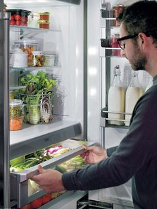 Встраиваемый холодильник KitchenAid KCVCX 20750R фото 2 в Новосибирске