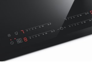 Варочная панель Электролюкс EIT61443B фото 3 в Новосибирске Варочная панель Electrolux EIT61443B фото 3 в Новосибирске