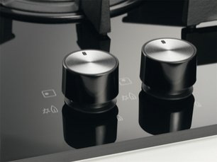 Варочная панель Электролюкс EGC93322NK фото 2 в Новосибирске Варочная панель Electrolux EGC93322NK фото 2 в Новосибирске