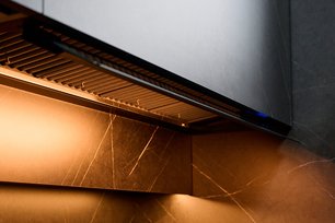 Вытяжка Фалмек VIRGOLA TOUCH NRS BLACK 60 фото 4 в Новосибирске Вытяжка Falmec VIRGOLA TOUCH NRS BLACK 60 фото 4 в Новосибирске