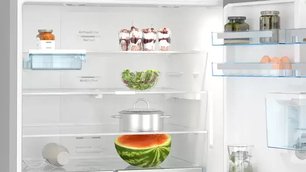 Двухкамерный холодильник Bosch KGD86AI31U фото 4 в Новосибирске