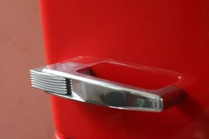 Холодильник Смег FAB30R7 фото 4 в Новосибирске Холодильник Smeg FAB30R7 фото 4 в Новосибирске