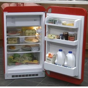 Холодильник Смег FAB10RR фото 2 в Новосибирске Холодильник Smeg FAB10RR фото 2 в Новосибирске