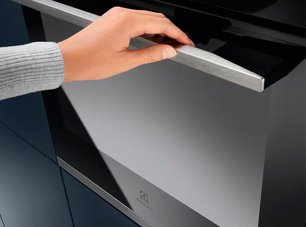 Духовой шкаф Electrolux KOAAS31CX фото 3 в Новосибирске