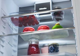 Встраиваемый холодильник Miele KFN 7774 B фото 4 в Новосибирске