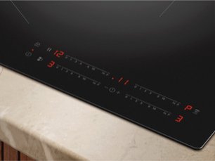Варочная панель Электролюкс EIV83443CT фото 3 в Новосибирске Варочная панель Electrolux EIV83443CT фото 3 в Новосибирске