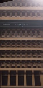 Встраиваемый холодильник для охлаждения вина Куперсбуш FWK 4800.0 S3 фото 2 в Новосибирске Встраиваемый холодильник для охлаждения вина Kuppersbusch FWK 4800.0 S3 фото 2 в Новосибирске