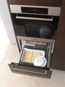 Подогреватель Miele ESW 5080-29 BK фото 4 в Новосибирске