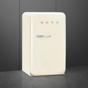 Холодильник Смег FAB10RCR5 фото 3 в Новосибирске Холодильник Smeg FAB10RCR5 фото 3 в Новосибирске
