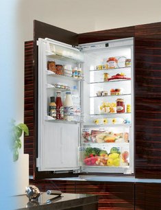 Холодильник Либхер IKB 2460 PremiumPlus BioFresh фото 3 в Новосибирске Холодильник Liebherr IKB 2460 PremiumPlus BioFresh фото 3 в Новосибирске