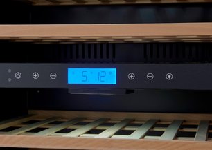 Встраиваемый винный шкаф CellarPrivate CP165-2TB фото 3 в Новосибирске