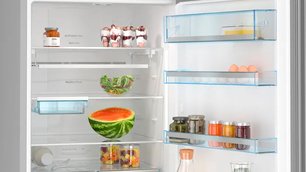 Двухкамерный холодильник Bosch KGN56LW31U фото 4 в Новосибирске