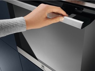 Духовой шкаф Electrolux EOD6P77X фото 2 в Новосибирске