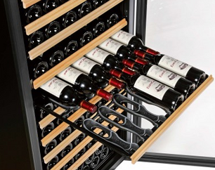 Монотемпературный винный шкаф EuroCave V-PURE-S P-300020-S фото 3 в Новосибирске