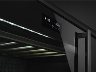 Винный шкаф Smeg CVI638LWN2 фото 3 в Новосибирске