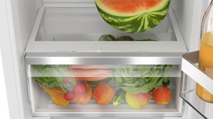 Встраиваемый холодильник Bosch KIR41ADD1 фото 3 в Новосибирске