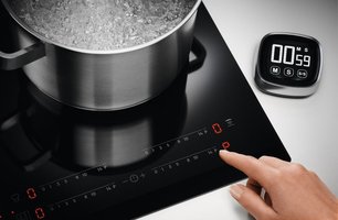 Варочная панель Электролюкс EIV63440BW фото 3 в Новосибирске Варочная панель Electrolux EIV63440BW фото 3 в Новосибирске