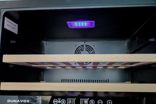 Винный шкаф Dunavox DX-51.150DBK фото 4 в Новосибирске
