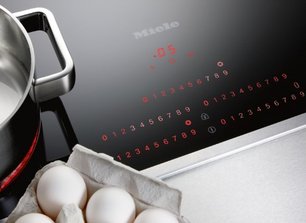 Варочная панель со встроенной вытяжкой Miele KMDA7633 FR фото 3 в Новосибирске