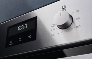 Духовой шкаф Electrolux OEF 3H70 TX фото 3 в Новосибирске
