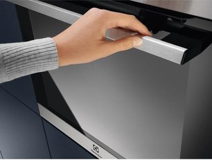 Духовой шкаф Electrolux EOF 4P74 X фото 4 в Новосибирске