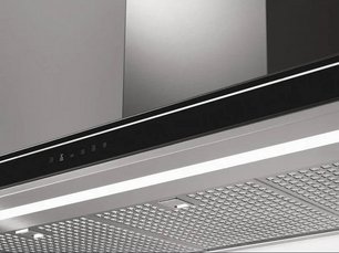 Вытяжка Falmec Luce 90 Glass Black island фото в Новосибирске