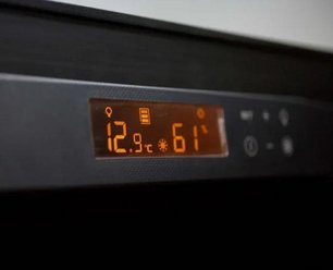 Монотемпературный винный шкаф EuroCave V-PURE-S P-300032-S фото 3 в Новосибирске