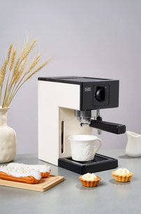 Кофеварка рожковая VARD VCPA1C фото 2 в Новосибирске