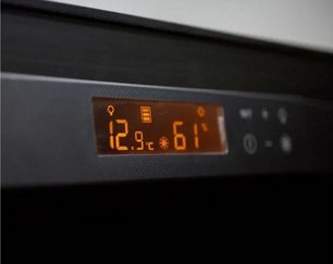 Монотемпературный винный шкаф EuroCave V-REVEL-S R-400024-S2B фото 4 в Новосибирске