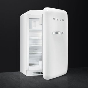 Холодильник Смег FAB10RB фото 2 в Новосибирске Холодильник Smeg FAB10RB фото 2 в Новосибирске